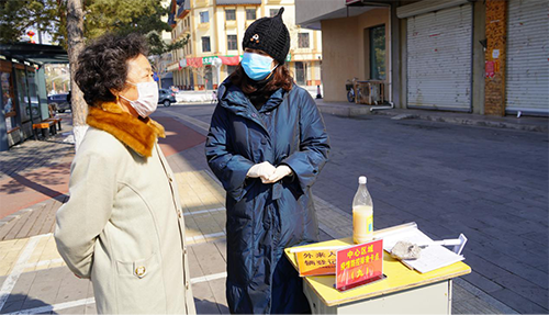 【最美逆行者】戰(zhàn)疫女神，節(jié)日快樂